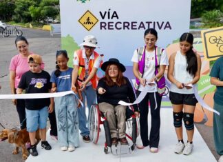 Familias participan en la primera Vía Recreativa Nayarit