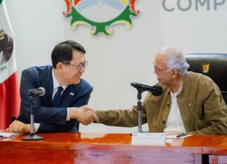 Miguel Ángel Navarro recibe al embajador de Corea y dialoga sobre oportunidades de inversión para Nayarit