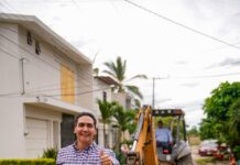 “La gente quiere hechos y resultados”: Héctor Santana arranca obra en la calle Amapa