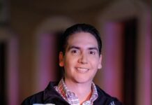 Héctor Santana entrega 10 nuevas patrullas para fortalecer la seguridad en Bahía de Banderas.