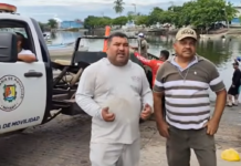 Pescadores agradecen al gobernador el apoyo para trasladar sus lanchas a lugares seguros